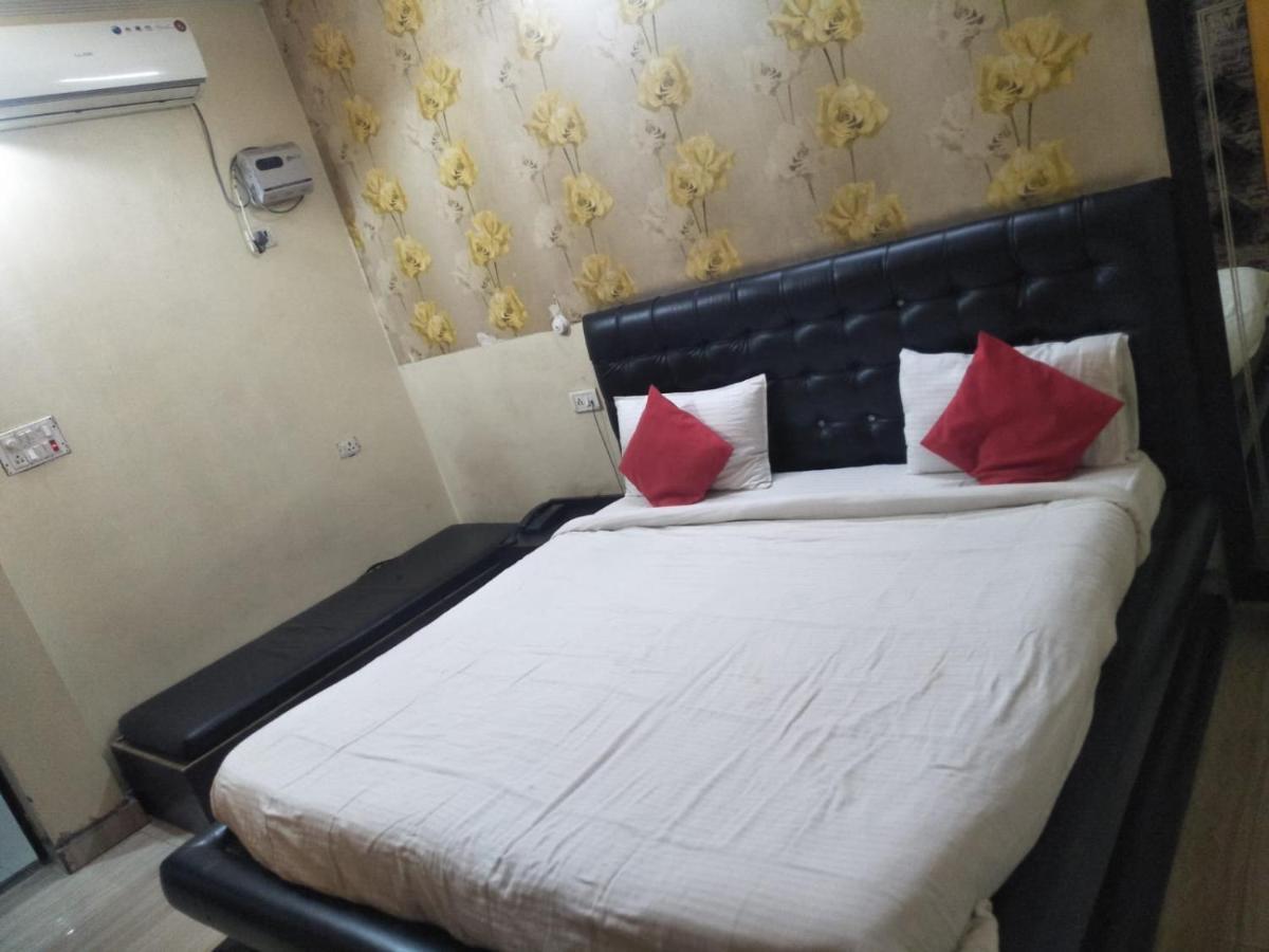Allāhābād Junction Hotel Shiv Mahima Inn By Wb Inn מראה חיצוני תמונה