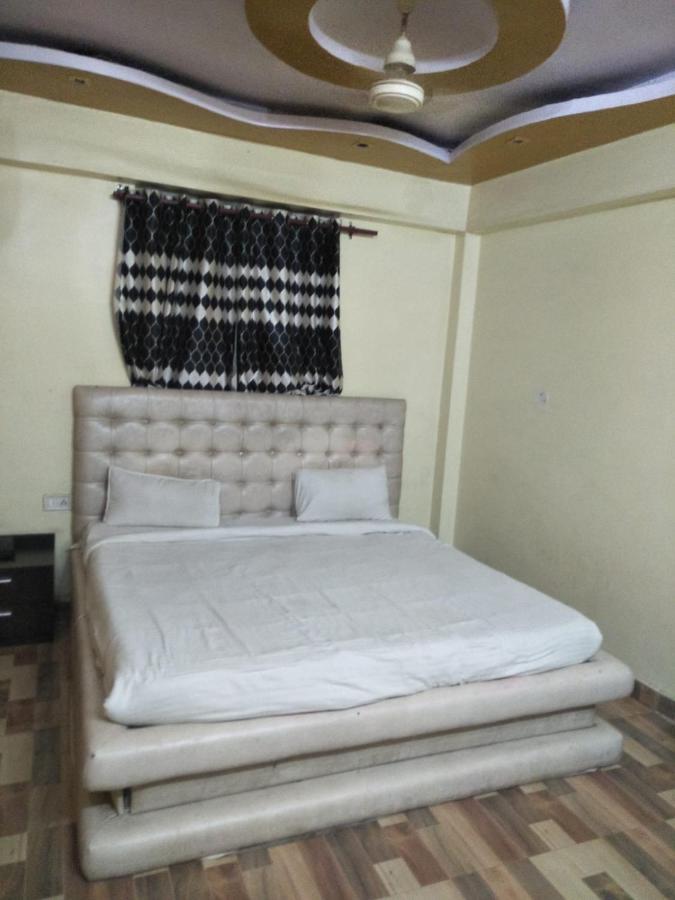 Allāhābād Junction Hotel Shiv Mahima Inn By Wb Inn מראה חיצוני תמונה